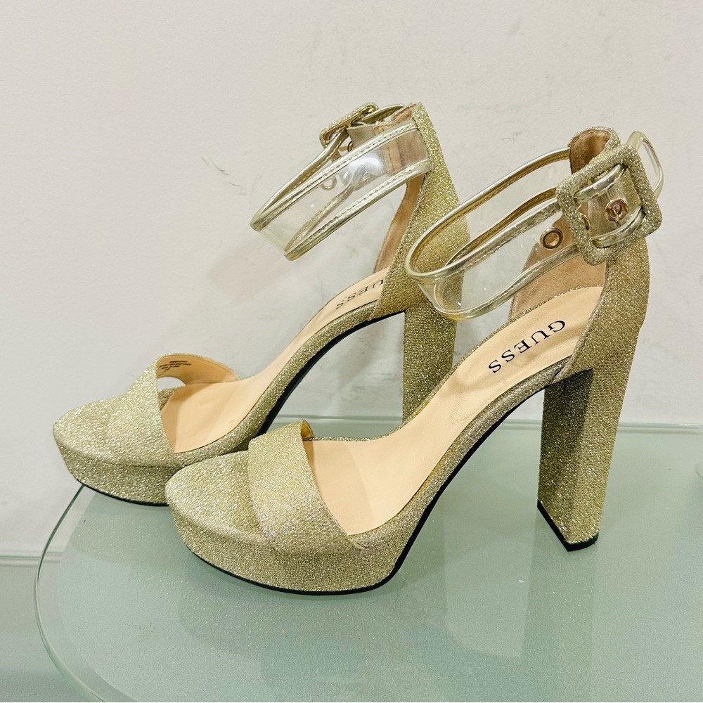 GUESS Gold Glitter‎ Block Heel Sandals with Clear Strap – Size 8,5 M